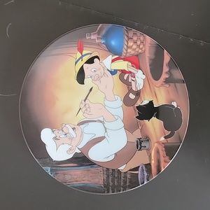 Disney Collectors Plate Geppetto Creates Pinocchio